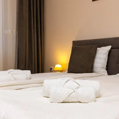 Lovely Venu Close To Old Town Apartamento