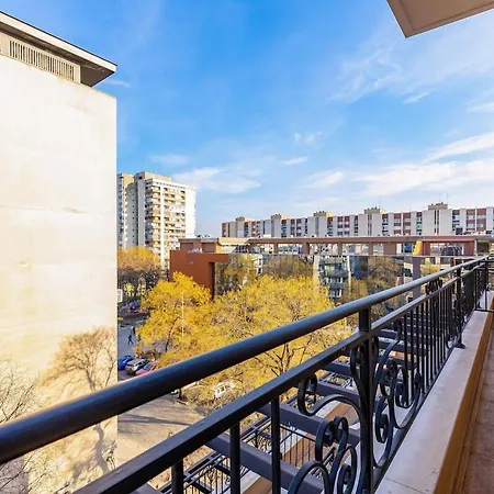 Apartamento Lovely Venu Close To Old Town Plovdiv