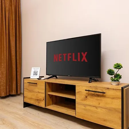 Lovely Venu Close To Old Town Апартаменты *