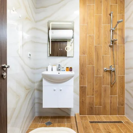 Lovely Venu Close To Old Town Апартаменты Пловдив