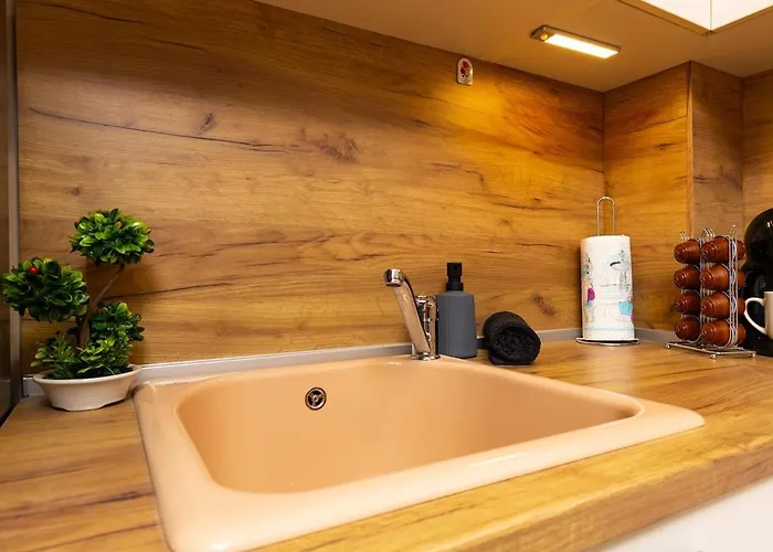 Lovely Venu Close To Old Town 公寓 *